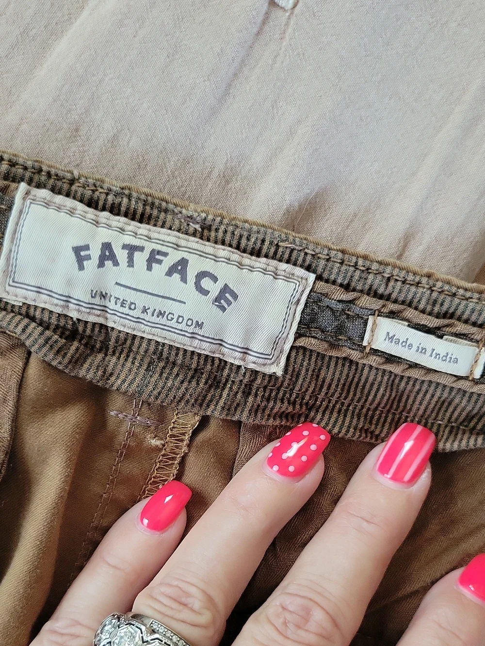 Fat Face classic tan